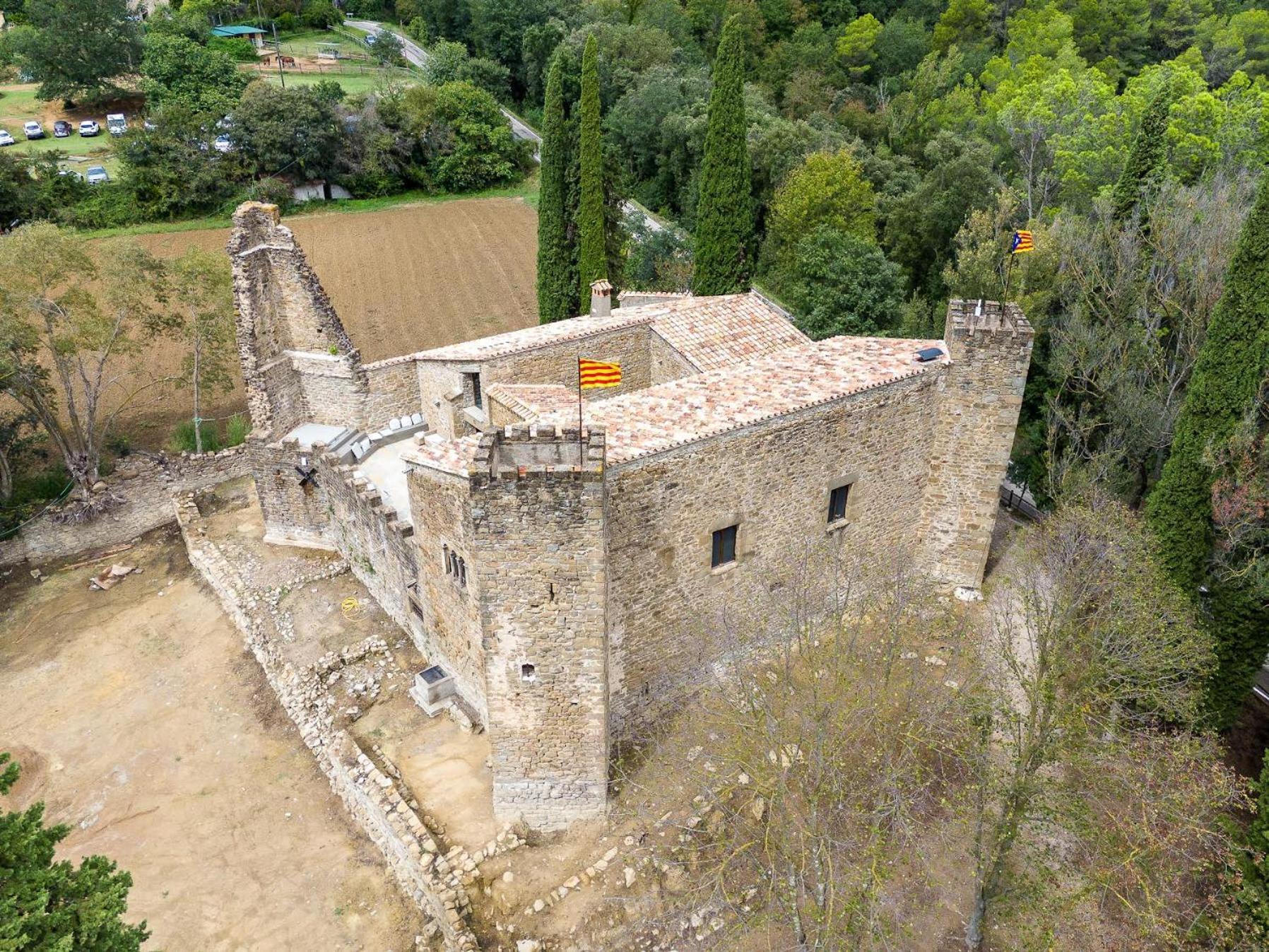 Villa Castell In Girona Sant Miquel de Campmajor Exterior foto